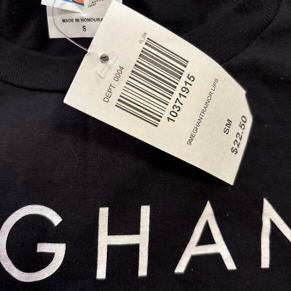 NWT Meghan Trainer small t shirt - Picture 4 of 4